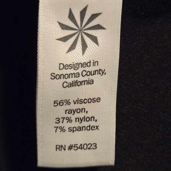 ATHLETA Women's Ponte Twill Athletic Skirt Black Side & Back Pockets Size 2 NWOT - Picture 7 of 8